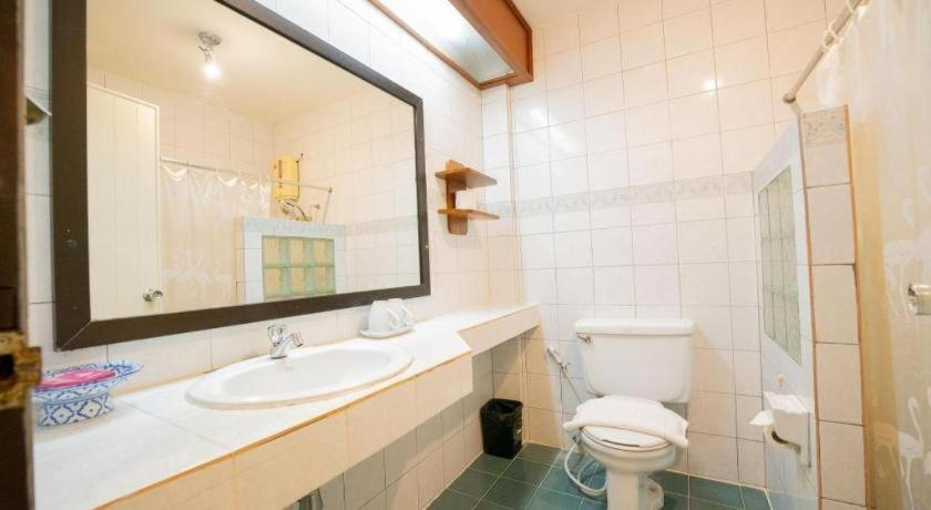 Bathroom 5, Sida Resort Hotel Nakhon Nayok, Muang Nakhon Nayok