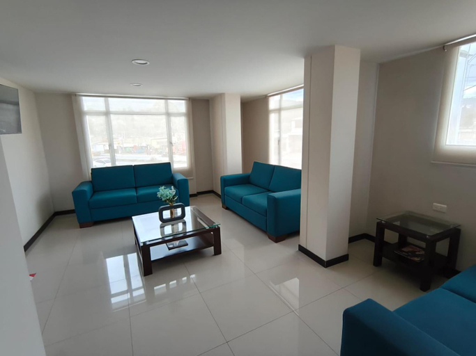 Others 5, Hotel SD, Corrales