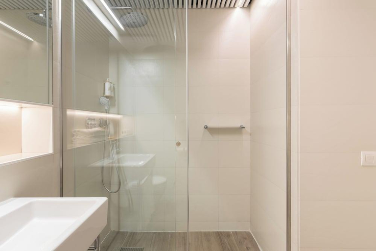Bathroom 3, Cosmo Apartments Marina – Auditori, Barcelona