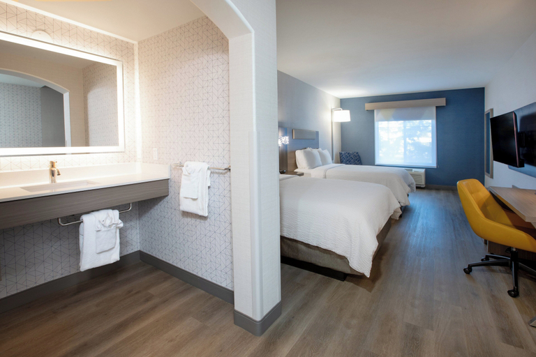Bedroom 3, Holiday Inn Express & Suites LATHROP by IHG, San Joaquin