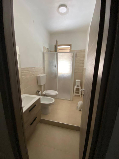 Bathroom 2, Trinacria, Agrigento