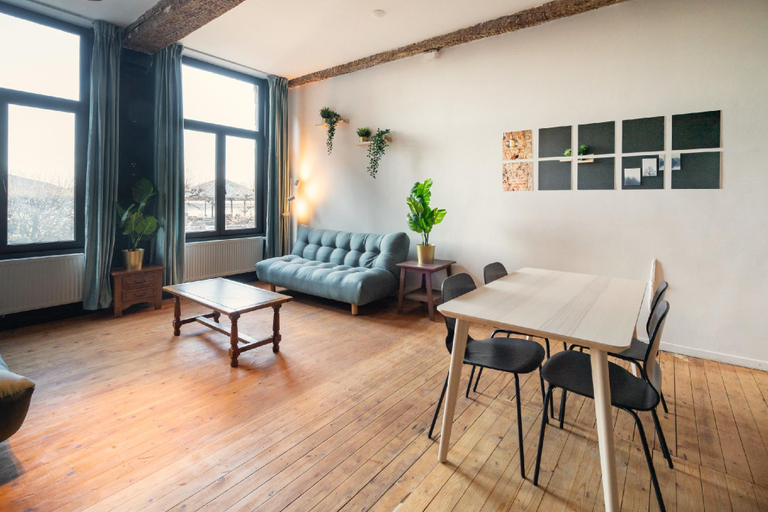 Separate living room 3, Spacious riverside apartment for 9, Antwerpen