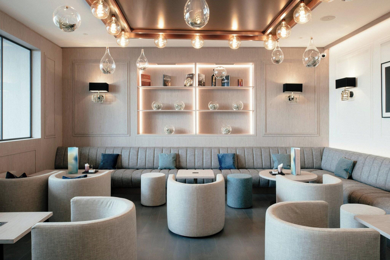 Public Area 4, Grand Hotel Suisse Majestic, Pays-d'Enhaut