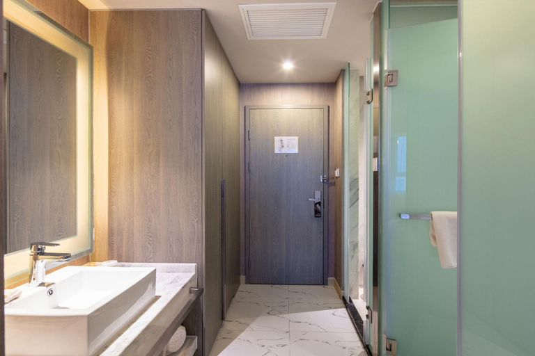 Bathroom 3, Jinjiang Metropolo Hotel Taiyuan Economic Developm, Taiyuan