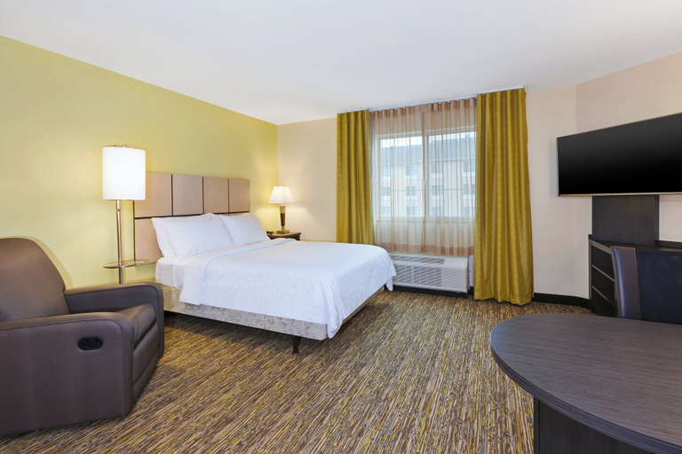 Bedroom 4, Candlewood Suites WASHINGTON NORTH, Washington