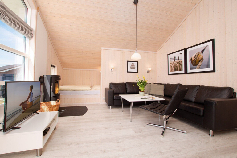 Living area 2, Charmantes Cottage fur 8 Personen mit Sauna, Ostholstein