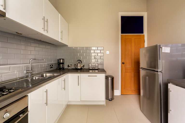 Room 2, Punk Hip Plush 1-bed in Camden Town, London
