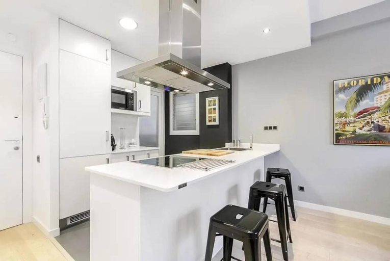 Others 4, 51SAM1021 - Modern apartment near Montjuic, Barcelona