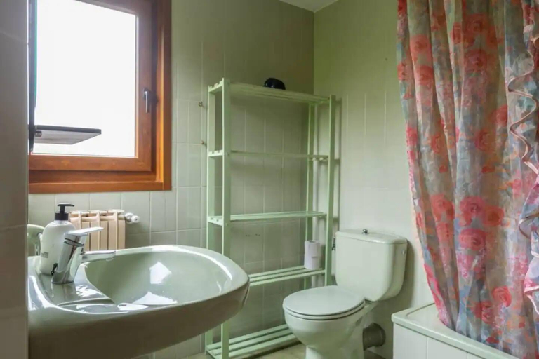 Bathroom 2, Apartamento Playa del Sardinero, Cantabria