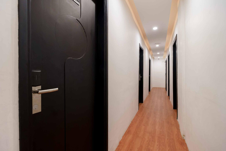 Others 4, RedDoorz @ Jotel Guest House Medan, Medan
