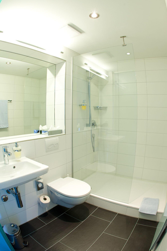 Bathroom 3, Gasthof zur Sonne, Meilen