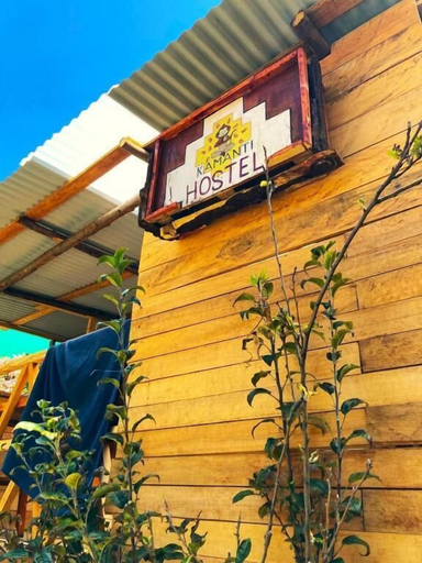 Exterior detail, Kamanti Hostel, Calca