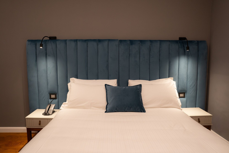 Room 5, Dimora Cavalcanti, Napoli