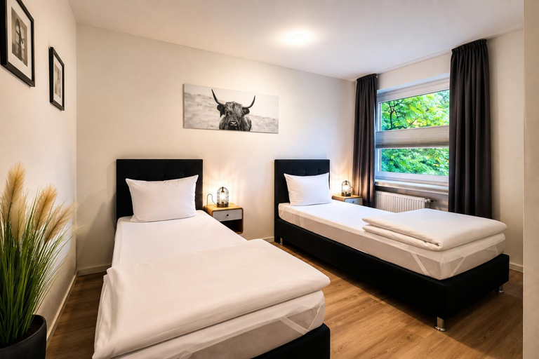 Bedroom 4, Moes Hotel, Gütersloh