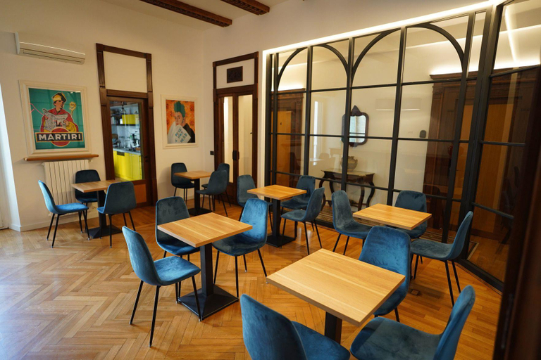 Food & Drinks 5, Deluxe Spaccanapoli, Napoli