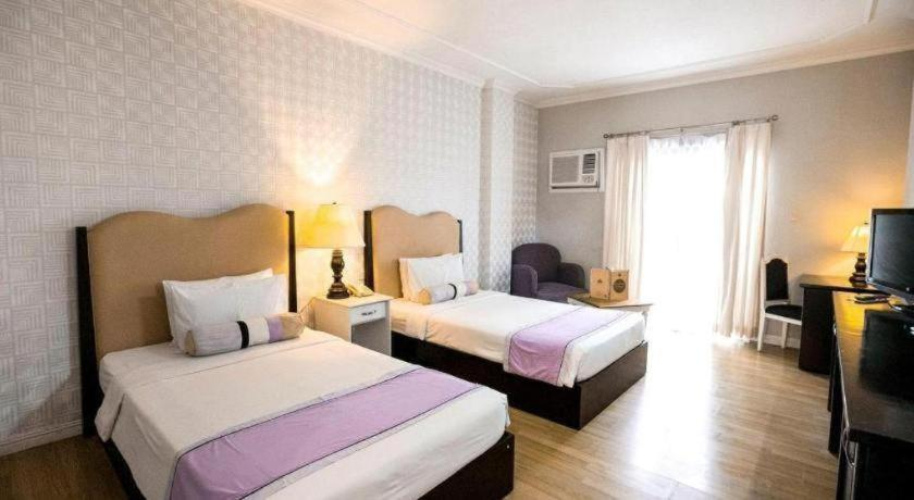 Bedroom 2, Queen Margarette Hotel, Lucena City