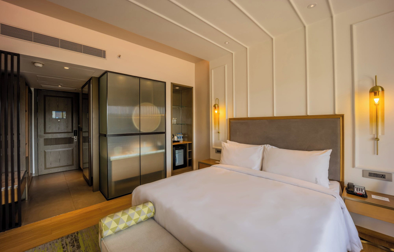 Bedroom 3, Holiday Inn GOA CANDOLIM by IHG, North Goa