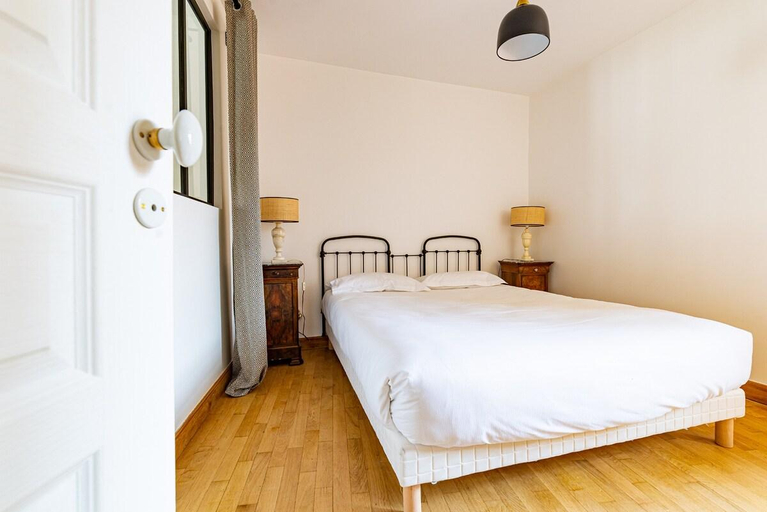 Bedroom 2, La Maison George – Logis George, Côte-d'Or