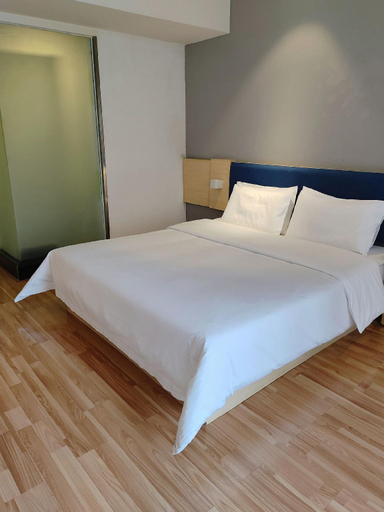 Bedroom 2, 7 Days Inn East Chengdu Railway Station East Square, Chengdu