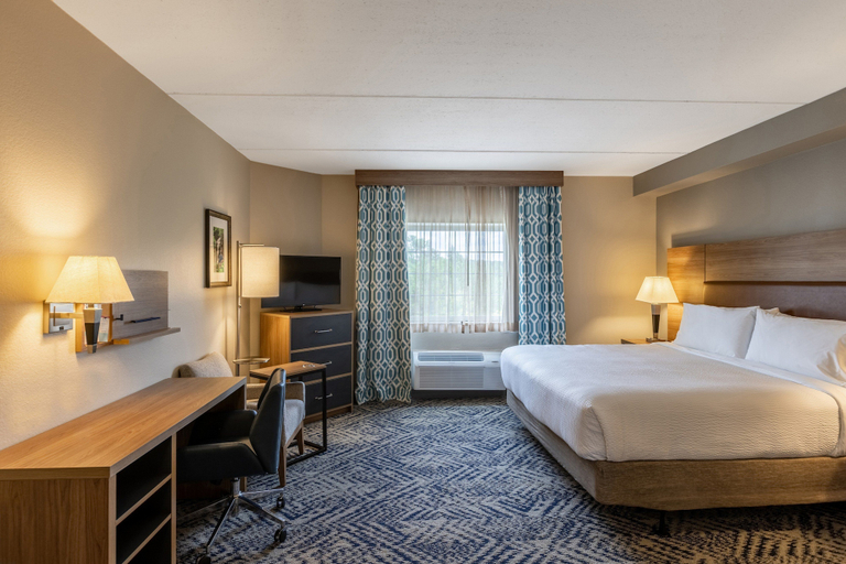 Bedroom 4, Candlewood Suites BLUFFTON-HILTON HEAD, Beaufort