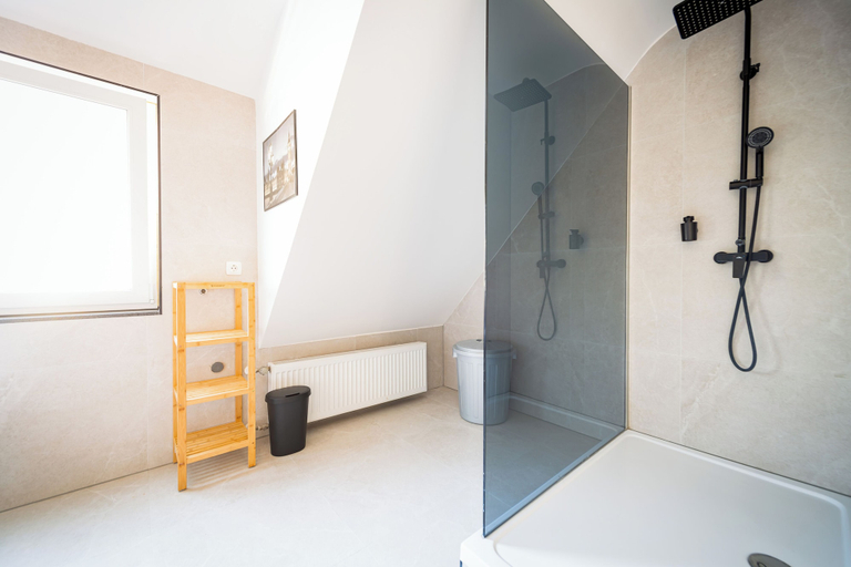 Bathroom 2, Design Apartments Schloss Burg Solingen, Solingen
