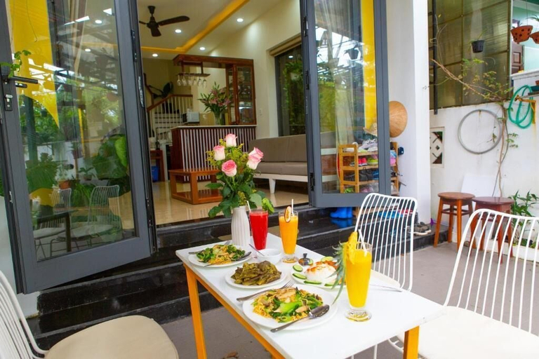 Dining 2, Coral Riverside Homestay & Hostel, Da Nang