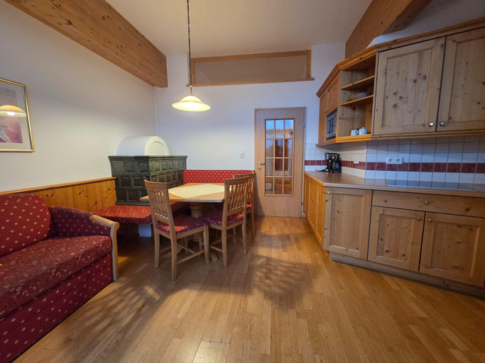 Primary image, Alpine Holiday Apartment Near a Lake, Schwaz