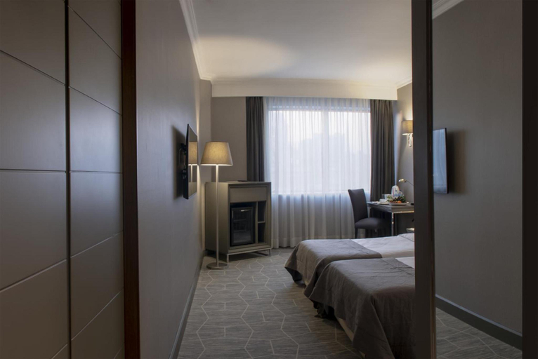 Bedroom 2, Taksim Square Hotel, Beyoğlu