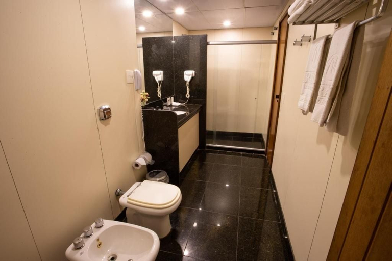Bathroom 4, Mirador Rio Hotel, Rio de Janeiro