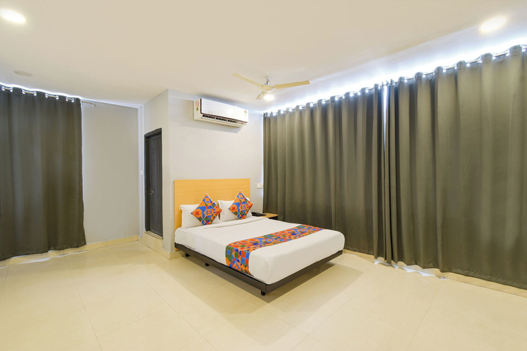 Room 2, Fabhotel The Luxor, Ranga Reddy
