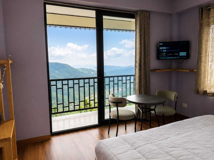 Room 1, The Kaizen Fagu, Shimla