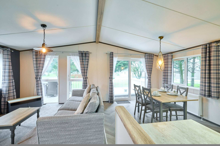 Room 4, Host Stay Lotus Lodge, East Riding of Yorkshire