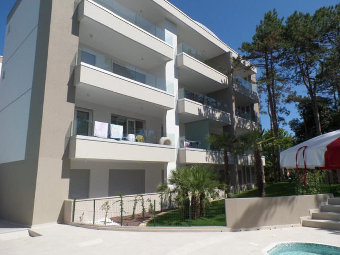 5, Fresh and Contemporary Stay in Bibione, Venezia