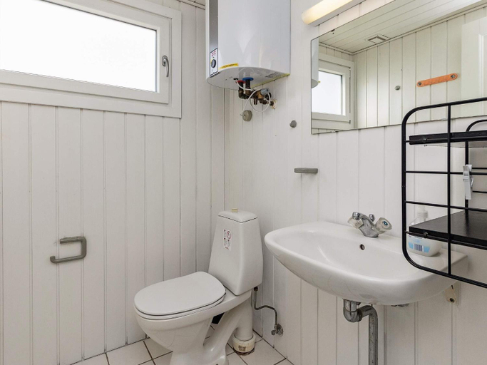Bathroom, person holiday home in Blavand-By Traum, Varde