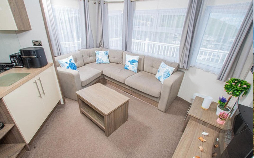 Living area 3, The Bay View Sea Views, Pool, Parking & Sleeps 6, Torbay
