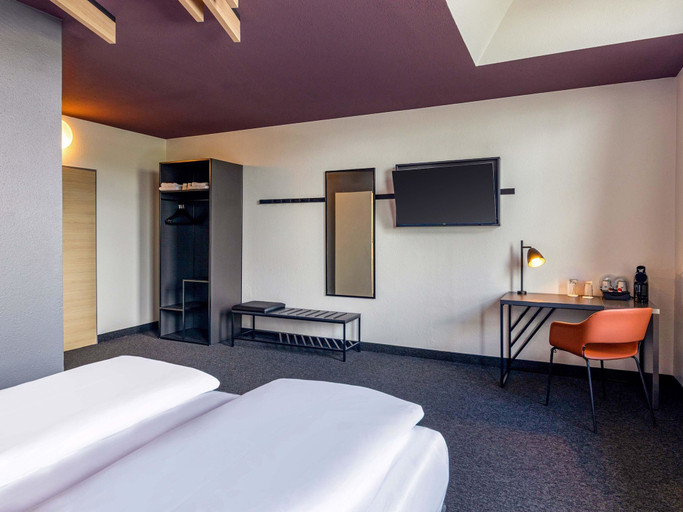 Bedroom 3, B&B HOTEL Bochum Hbf-Nord, Bochum