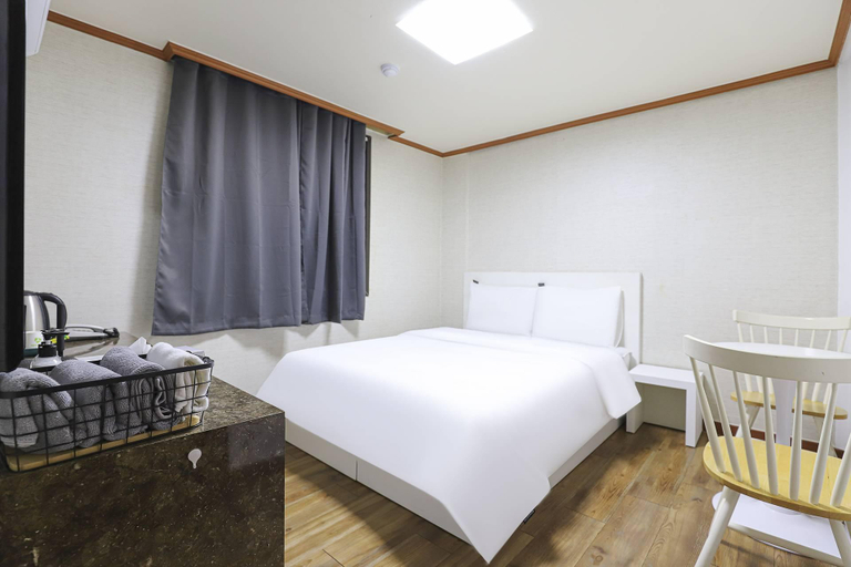 Bedroom 2, Donghae Guibuin Motel, Donghae