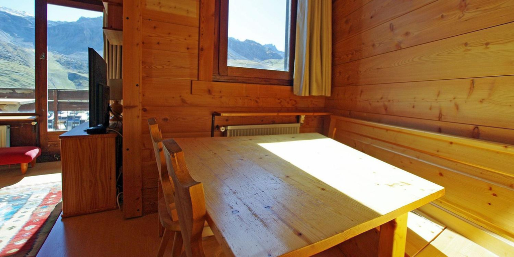 Others 5, Residence Curling A - Par dessus les toits, vue Grande Motte MAE-1164, Savoie