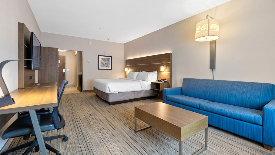Bedroom 3, Holiday Inn Express & Suites MACON NORTH, Bibb