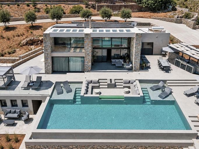 2, Luxurious Villa Alea, Crete