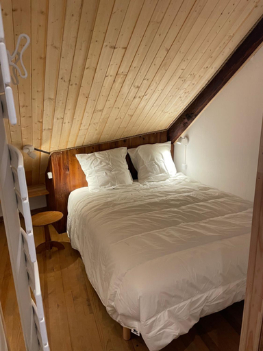 Bedroom 2, Gites Vallouise Ecrins, Hautes-Alpes