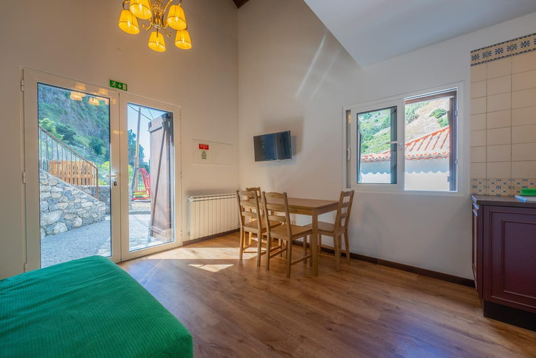 Bedroom, Solar dos Reis by an island apart, Ribeira Brava