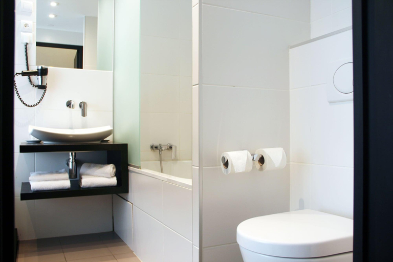 Bathroom 4, OLDEGAR Hôtel, Loire-Atlantique