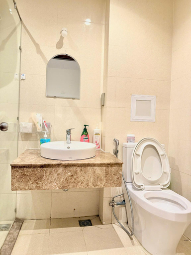 Bathroom, Căn hộ gần sân bay Sky Center, Ho Chi Minh City