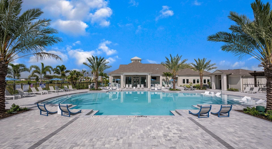 Primary image, Landing Beautiful 2bd, Gym, Manatee