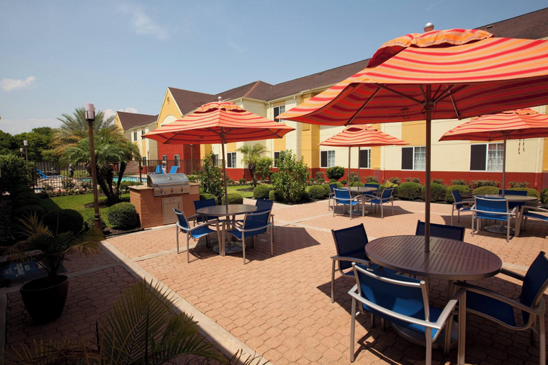 Food & Drinks 5, TownePlace Suites Lake Jackson Clute, Brazoria