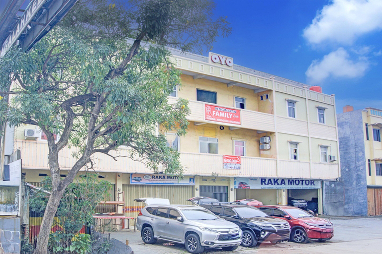 Exterior 2, Cozy Double Escape W/ Free Wifi and Parking, Bandar Lampung