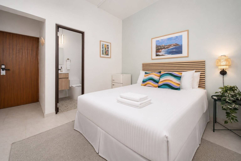Bedroom 1, Room 11: Balcony Bliss in Creative Santurce