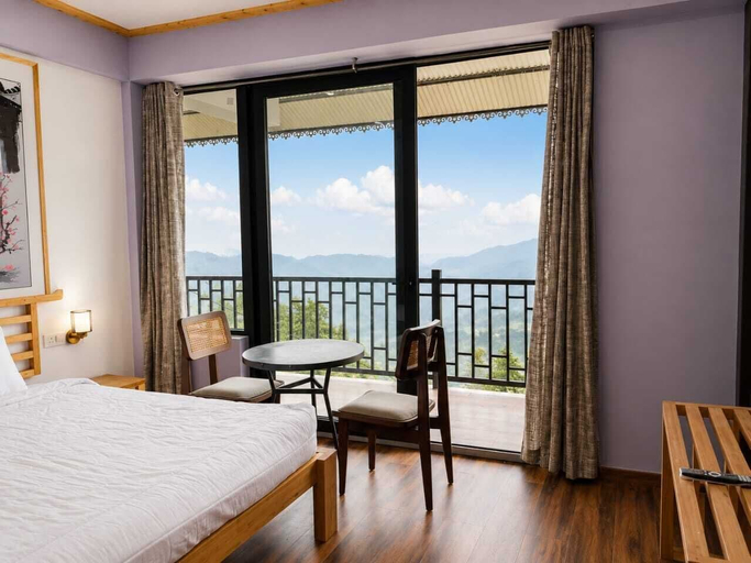 Room 3, The Kaizen Fagu, Shimla