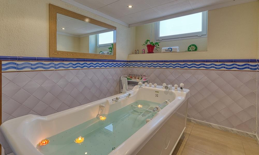 Bathroom 5, Playacalida Spa Hotel Luxury, Granada